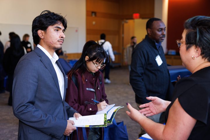 Law Day recruitment fair, photo 5